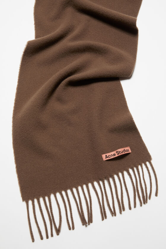 (image for) Advanced Fringe wool scarf - skinny